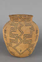 Apache%20artist%2C%20%3Cb%3E%3Ci%3E%20Olla%3C%2Fi%3E%3C%2Fb%3E%2C%20ca.%201920%2C%20willow%20and%20devil%27s%20claw%2C%20The%20Elizabeth%20Cole%20Butler%20Collection%2C%20no%20known%20copyright%20restrictions%2C%2091.95.59